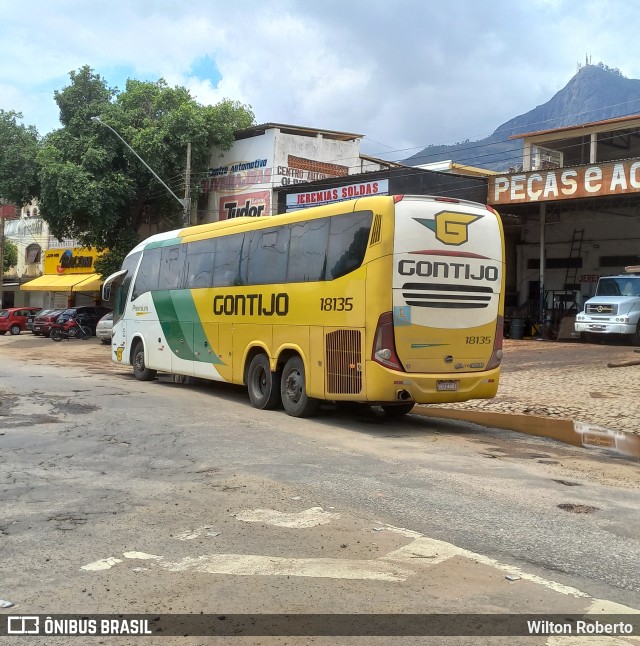 Empresa Gontijo de Transportes 18135 na cidade de Governador Valadares, Minas Gerais, Brasil, por Wilton Roberto. ID da foto: 10533078.