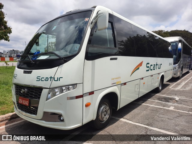 Scatur 8242 na cidade de São Paulo, São Paulo, Brasil, por Vanderci Valentim. Número da foto: #10559669.