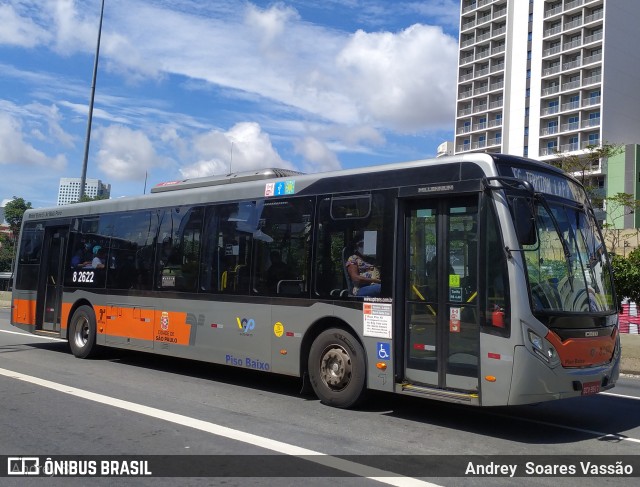 Viação Gato Preto 8 2622 na cidade de São Paulo, São Paulo, Brasil, por Andrey  Soares Vassão. Número da foto: #10558105.