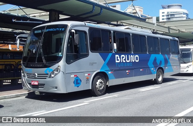 Bruno Turismo 4700 na cidade de Florianópolis, Santa Catarina, Brasil, por ANDERSON FÉLIX. ID da foto: 10559726.