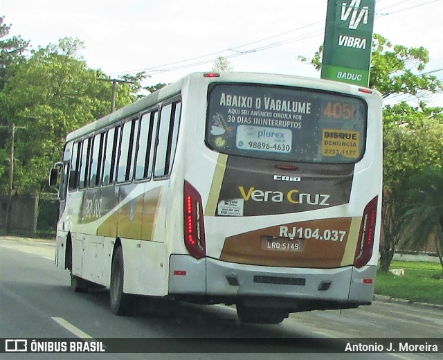 Auto Ônibus Vera Cruz RJ 104.037 na cidade de Duque de Caxias, Rio de Janeiro, Brasil, por Antonio J. Moreira. ID da foto: 10561334.