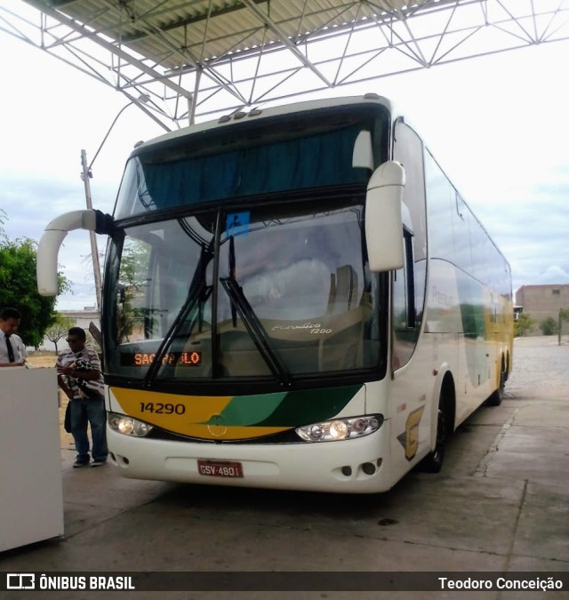 Empresa Gontijo de Transportes 14290 na cidade de Paulo Afonso, Bahia, Brasil, por Teodoro Conceição. ID da foto: 10561118.