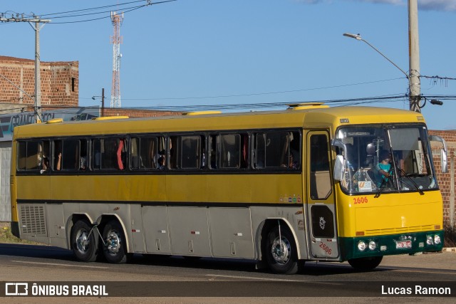 Ônibus Particulares 3610 na cidade de Serra Talhada, Pernambuco, Brasil, por Lucas Ramon. Número da foto: #10564353.