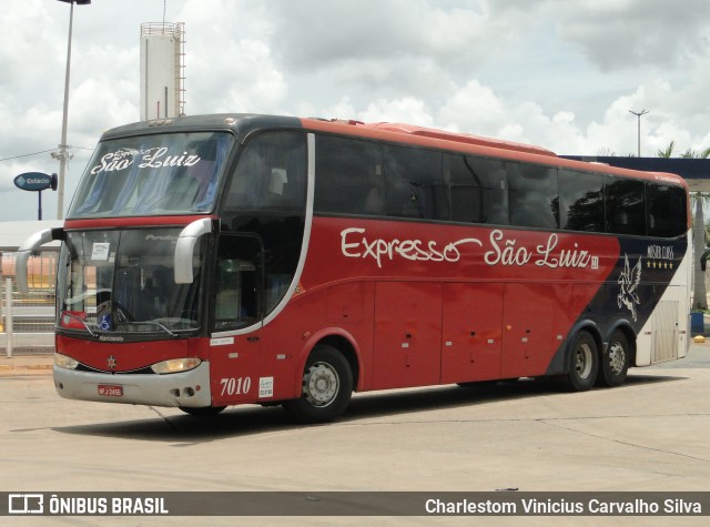 Expresso São Luiz 7010 na cidade de Goiânia, Goiás, Brasil, por Charlestom Vinicius Carvalho Silva. Número da foto: #10566996.