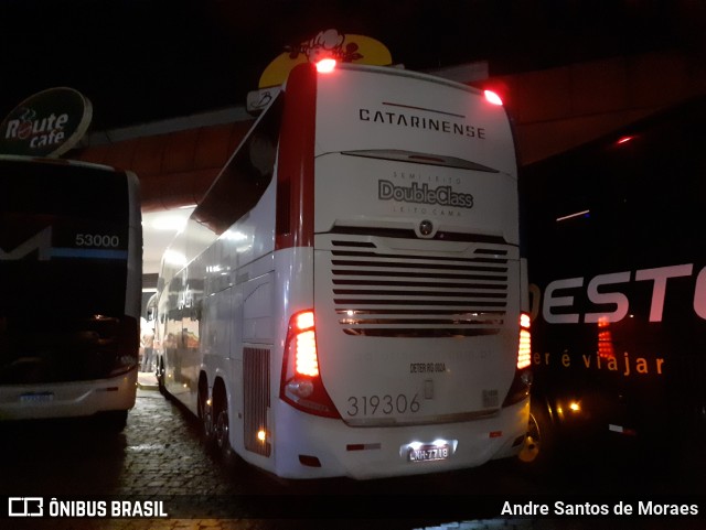 Auto Viação Catarinense 319306 na cidade de Registro, São Paulo, Brasil, por Andre Santos de Moraes. Número da foto: #10573259.