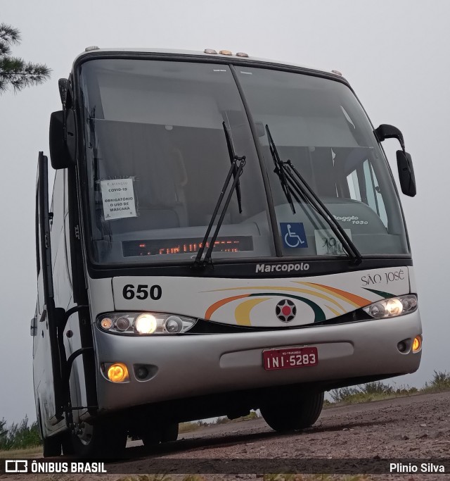 Expresso São José 650 na cidade de Tramandaí, Rio Grande do Sul, Brasil, por Plinio Silva. Número da foto: #10572318.