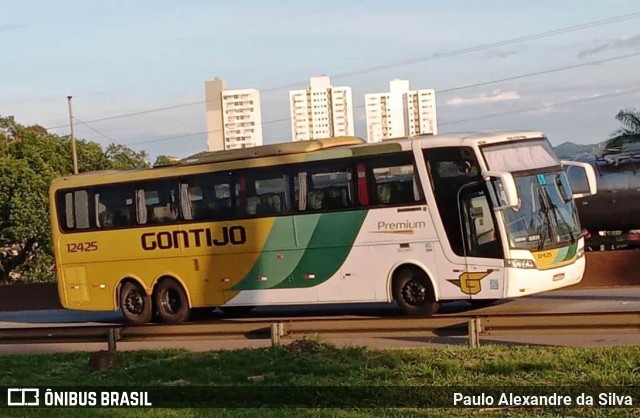 Empresa Gontijo de Transportes 12425 na cidade de Betim, Minas Gerais, Brasil, por Paulo Alexandre da Silva. ID da foto: 10574262.