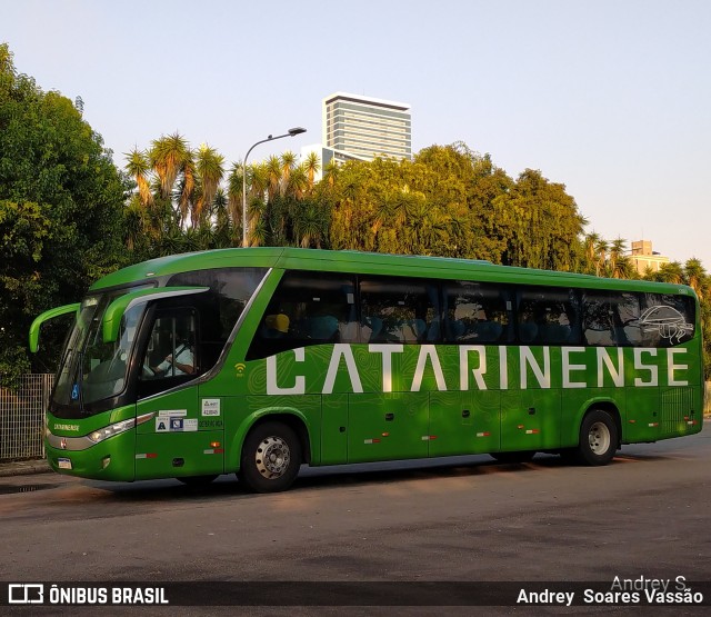 Auto Viação Catarinense 3360 na cidade de Curitiba, Paraná, Brasil, por Andrey  Soares Vassão. ID da foto: 10572173.