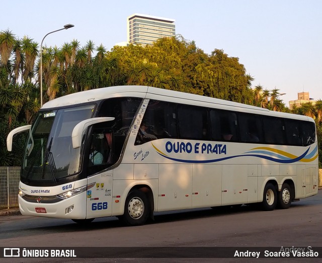 Viação Ouro e Prata 668 na cidade de Curitiba, Paraná, Brasil, por Andrey  Soares Vassão. Número da foto: #10572165.