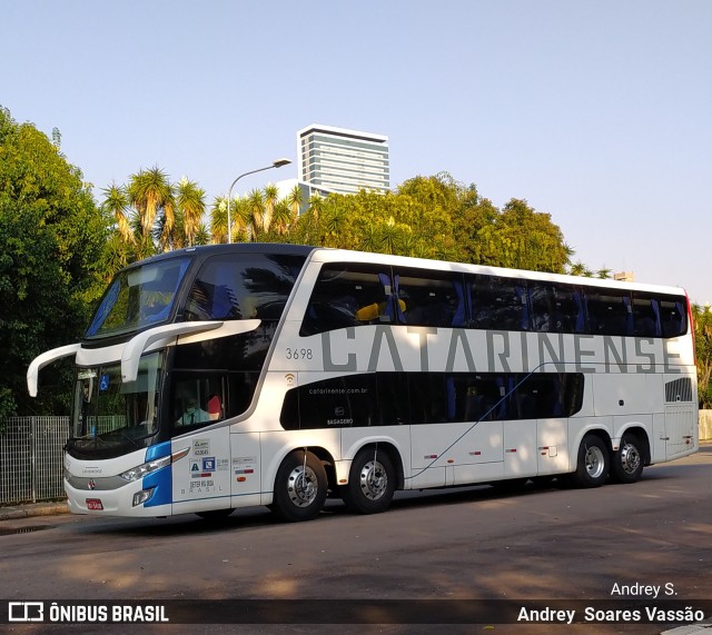 Auto Viação Catarinense 3698 na cidade de Curitiba, Paraná, Brasil, por Andrey  Soares Vassão. Número da foto: #10575359.