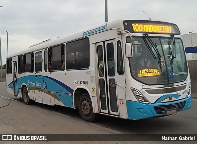 Auto Viação Vera Cruz - Belford Roxo RJ 112.075 na cidade de Rio de Janeiro, Rio de Janeiro, Brasil, por Nathan Gabriel. ID da foto: 10572991.