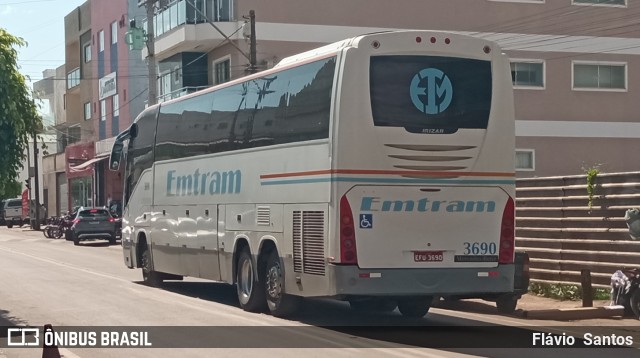 Emtram 3690 na cidade de Barra da Estiva, Bahia, Brasil, por Flávio  Santos. Número da foto: #10578617.