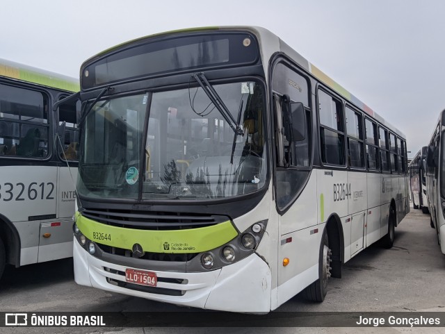 Viação Pavunense B32644 na cidade de Rio de Janeiro, Rio de Janeiro, Brasil, por Jorge Gonçalves. Número da foto: #10577507.
