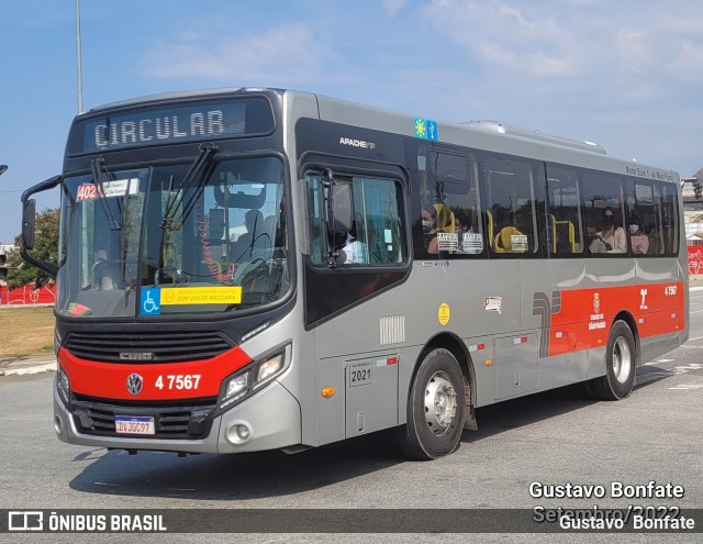 Pêssego Transportes 4 7567 na cidade de São Paulo, São Paulo, Brasil, por Gustavo  Bonfate. ID da foto: 10580805.