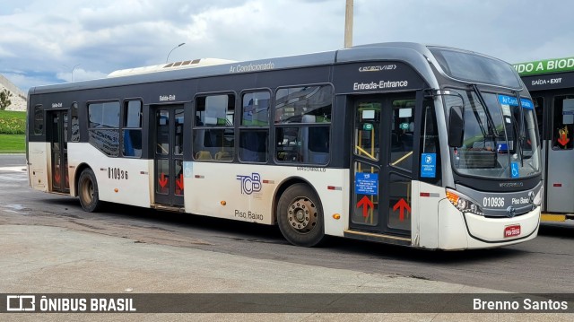 TCB - Sociedade de Transportes Coletivos de Brasília 01093 6 na cidade de Brasília, Distrito Federal, Brasil, por Brenno Santos. Número da foto: #10581649.