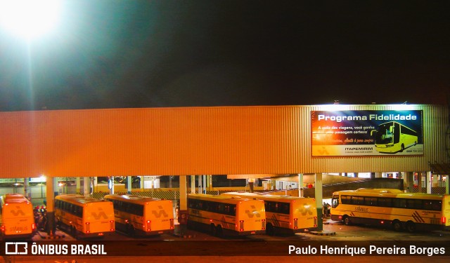 Terminais Rodoviários e Urbanos na cidade de Rio de Janeiro, Rio de Janeiro, Brasil, por Paulo Henrique Pereira Borges. Número da foto: #10582792.