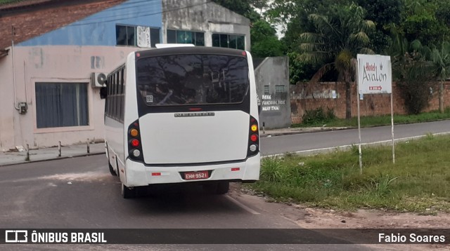 Ônibus Particulares 9521 na cidade de Benevides, Pará, Brasil, por Fabio Soares. ID da foto: 10582155.