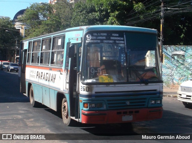 Empresa de Transporte Paraguay Linea 9 260 na cidade de Asunción, Paraguai, por Mauro Germán Aboud. Número da foto: #10582250.