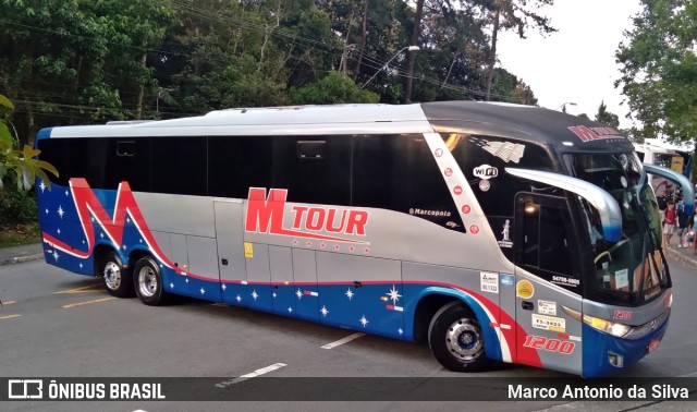 Muralha Tour Transportes e Turismo 1200 na cidade de São Bernardo do Campo, São Paulo, Brasil, por Marco Antonio da Silva. Número da foto: #10582448.