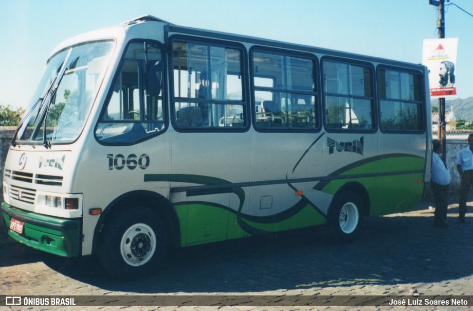 Turin Transportes 1060 na cidade de Ouro Preto, Minas Gerais, Brasil, por José Luiz Soares Neto. ID da foto: 10537295.