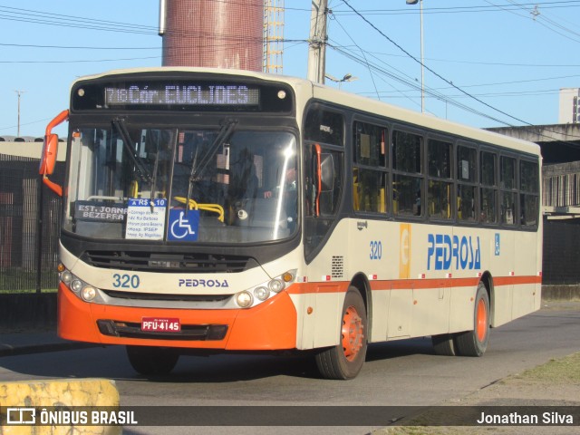 Empresa Pedrosa 320 na cidade de Recife, Pernambuco, Brasil, por Jonathan Silva. Número da foto: #10535990.