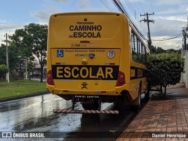 Escolares na cidade de Cuiabá, Mato Grosso, Brasil, por Daniel Henrique. Número da foto: #10535529.