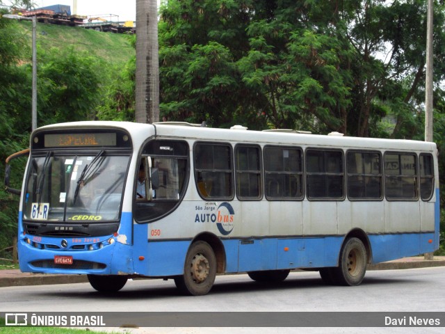 São Jorge Auto Bus 050 na cidade de Ponte Nova, Minas Gerais, Brasil, por Davi Neves. ID da foto: 10537511.