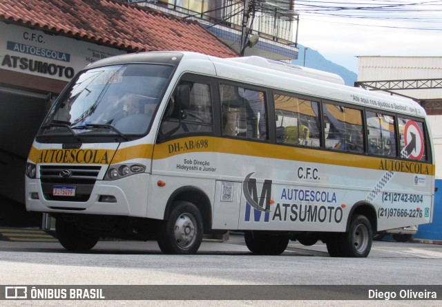 Auto Escola Matsumoto RIT5G99 na cidade de Teresópolis, Rio de Janeiro, Brasil, por Diego Oliveira. Número da foto: #10535328.