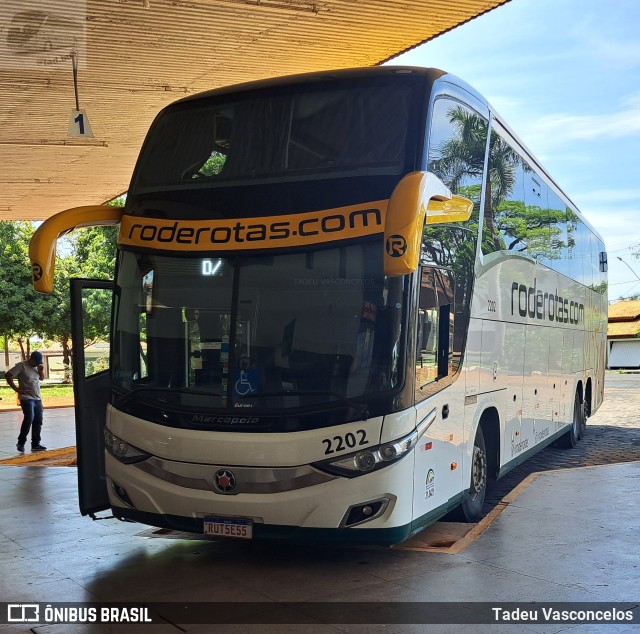RodeRotas - Rotas de Viação do Triângulo 2202 na cidade de Frutal, Minas Gerais, Brasil, por Tadeu Vasconcelos. Número da foto: #10588936.
