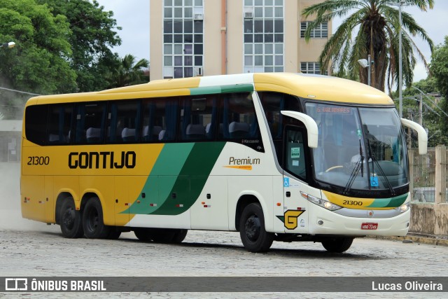 Empresa Gontijo de Transportes 21300 na cidade de Governador Valadares, Minas Gerais, Brasil, por Lucas Oliveira. ID da foto: 10587487.