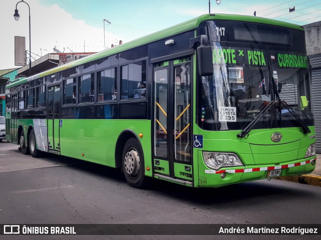 Autotransportes Raro 717 na cidade de Catedral, San José, San José, Costa Rica, por Andrés Martínez Rodríguez. ID da foto: 10592236.