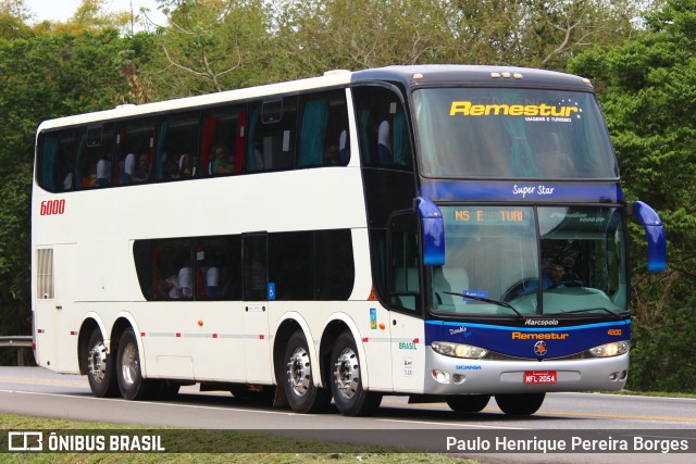 Remestur 6000 na cidade de Barra do Piraí, Rio de Janeiro, Brasil, por Paulo Henrique Pereira Borges. Número da foto: #10590093.