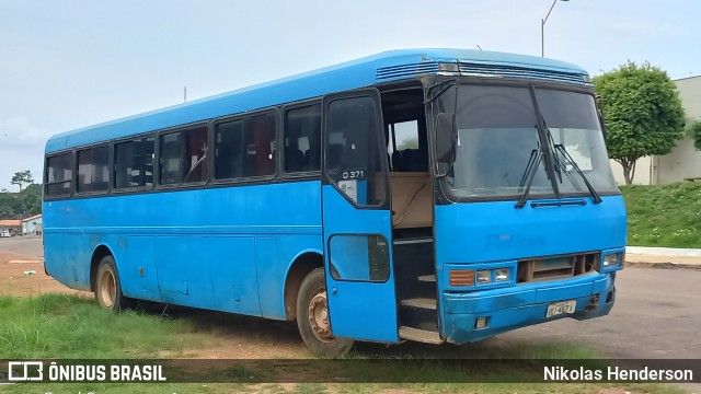 Ônibus Particulares 4671 na cidade de Tucuruí, Pará, Brasil, por Nikolas Henderson. ID da foto: 10590809.