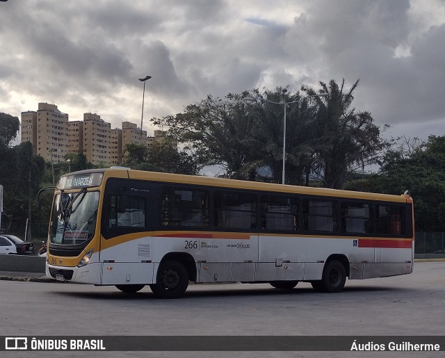 Empresa Metropolitana 266 na cidade de Recife, Pernambuco, Brasil, por Áudios Guilherme. Número da foto: #10589891.