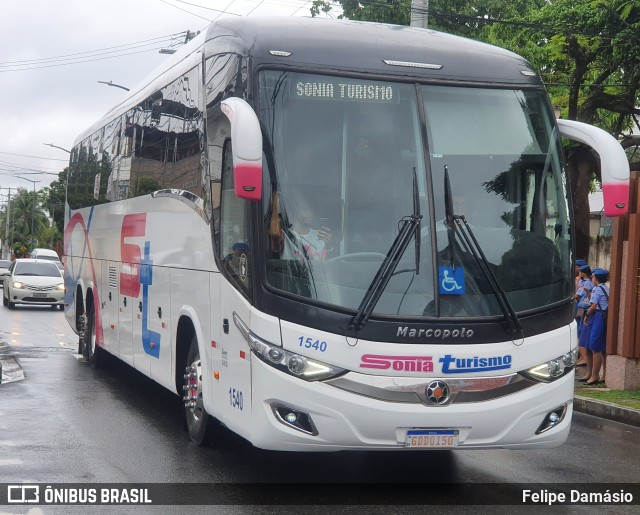 Sônia Turismo 1540 na cidade de Salvador, Bahia, Brasil, por Felipe Damásio. ID da foto: 10590394.