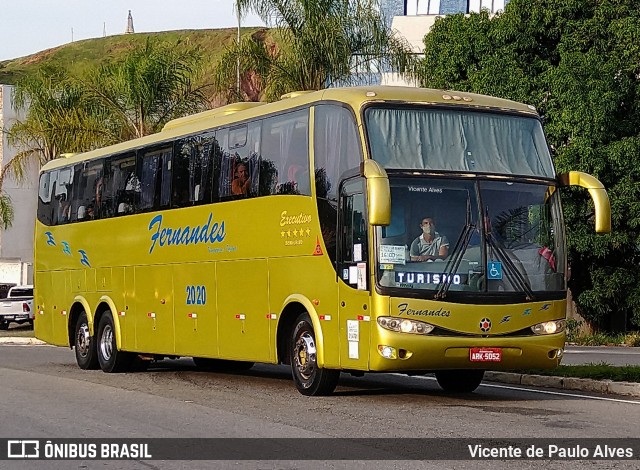 Fernandes Turismo 2020 na cidade de Aparecida, São Paulo, Brasil, por Vicente de Paulo Alves. ID da foto: 10591813.