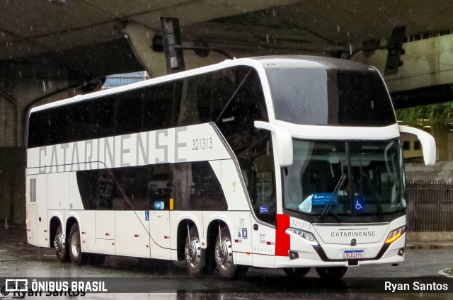 Auto Viação Catarinense 321313 na cidade de Belo Horizonte, Minas Gerais, Brasil, por Ryan Santos. ID da foto: 10593948.