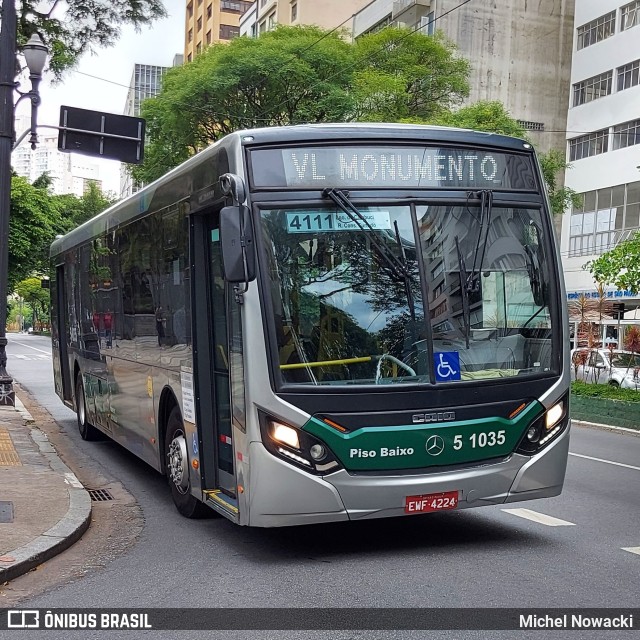 Via Sudeste Transportes S.A. 5 1035 na cidade de São Paulo, São Paulo, Brasil, por Michel Nowacki. Número da foto: #10595720.