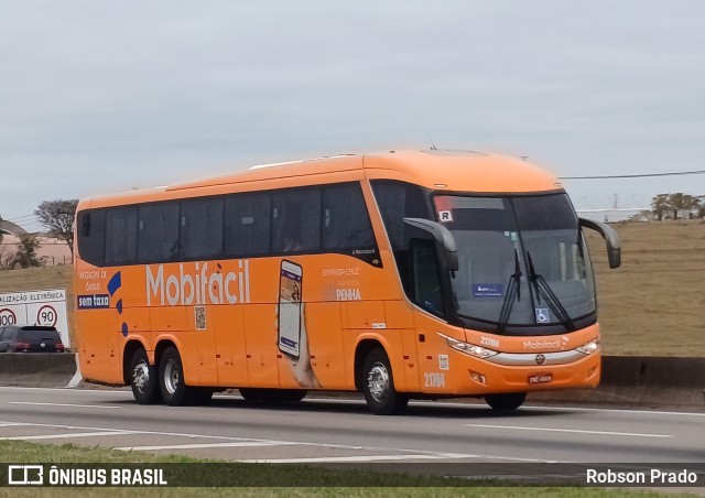 Empresa Cruz 21704 na cidade de São José dos Campos, São Paulo, Brasil, por Robson Prado. Número da foto: #10594378.
