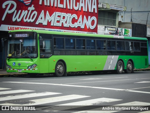 Autotransportes Raro 718 na cidade de Catedral, San José, San José, Costa Rica, por Andrés Martínez Rodríguez. ID da foto: 10594126.