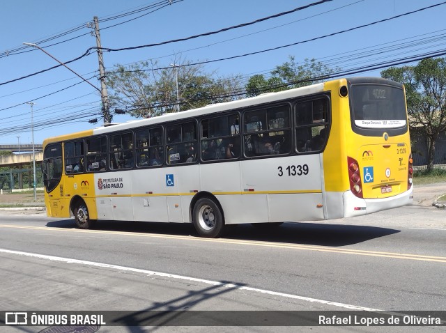 Viação Metrópole Paulista - Zona Leste 3 1339 na cidade de São Paulo, São Paulo, Brasil, por Rafael Lopes de Oliveira. Número da foto: #10594524.