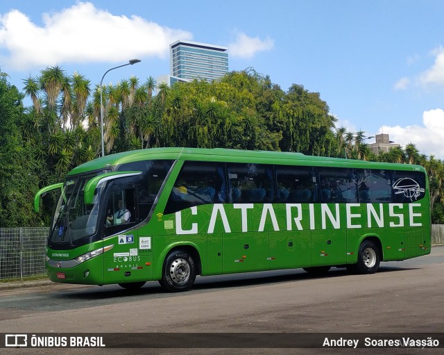 Auto Viação Catarinense 3407 na cidade de Curitiba, Paraná, Brasil, por Andrey  Soares Vassão. Número da foto: #10598966.