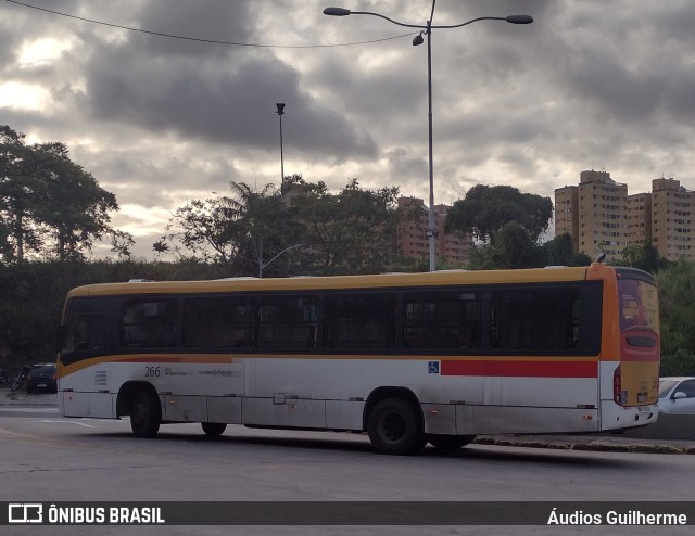 Empresa Metropolitana 266 na cidade de Recife, Pernambuco, Brasil, por Áudios Guilherme. ID da foto: 10597568.