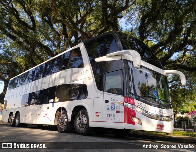 Auto Viação Catarinense 3517 na cidade de São Paulo, São Paulo, Brasil, por Andrey  Soares Vassão. Número da foto: #10597386.