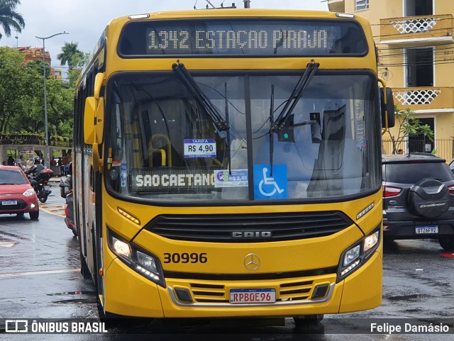 Plataforma Transportes 30996 na cidade de Salvador, Bahia, Brasil, por Felipe Damásio. ID da foto: 10596425.