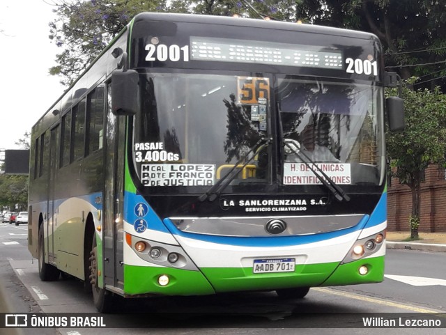 La Sanlorenzana 2001 na cidade de Asunción, Paraguai, por Willian Lezcano. Número da foto: #10599824.