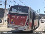 Pêssego Transportes 4 7318 na cidade de São Paulo, São Paulo, Brasil, por Rafael Lopes de Oliveira. Número da foto: #10602816.