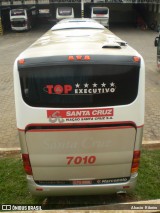 Viação Santa Cruz 7010 na cidade de Alfenas, Minas Gerais, Brasil, por Akacio  Ribeiro. Número da foto: #:id.