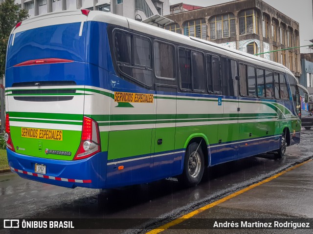 Transportes Skyline 00 na cidade de Merced, San José, San José, Costa Rica, por Andrés Martínez Rodríguez. Número da foto: #10607191.