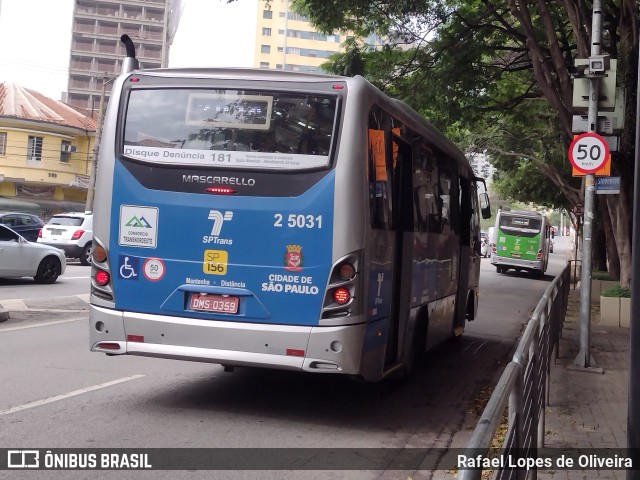 Cooperativa Fênix > Spencer Transporte 2 5031 na cidade de São Paulo, São Paulo, Brasil, por Rafael Lopes de Oliveira. Número da foto: #10608612.